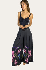 One Piece Indico + Pants Tobacco