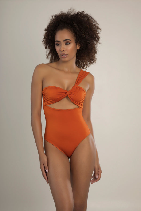 KISSAMOS ONE PIECE